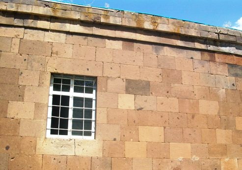 Saliha Bir Kadının Hayratı: Tağ Medresesi